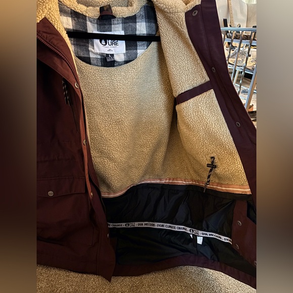 Picture Snow Jacket - Picture 2 of 5